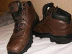 A Pair of size 9 Rockport Delta walking/fashion lightweight boots